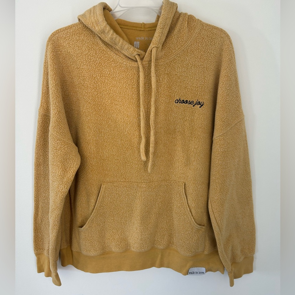 GUC unisex M walkinlove embroidered hoodie